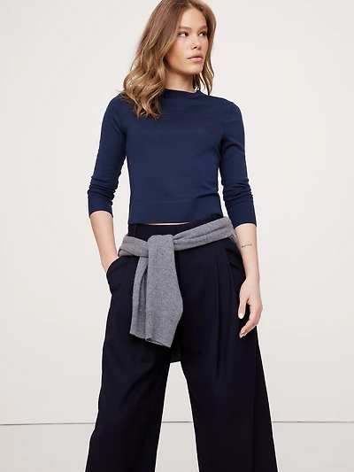 Lightweight Merino Crew Sweater-Neck Sweater