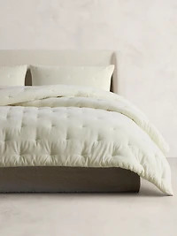 Lofty Velvet Quilt