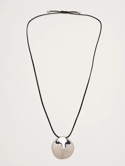 O-Ring Sculpted Medallion Necklace