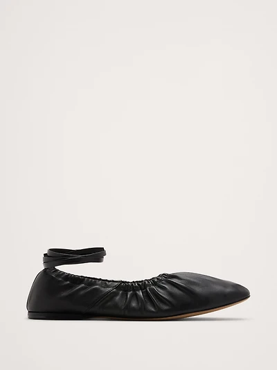 RUCHED LEATHER BALLET FLAT