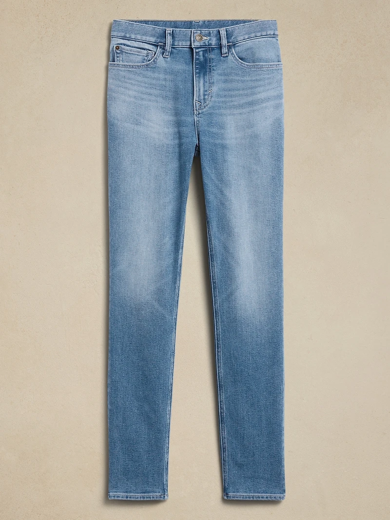 Slim Traveler Jean 2.0