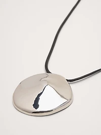 O-Ring Sculpted Medallion Necklace
