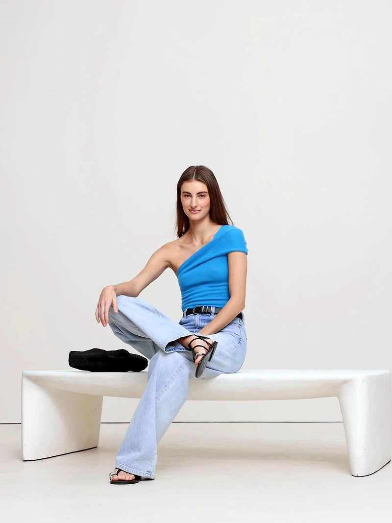 Lightweight Cashmere Off-Shoulder Top