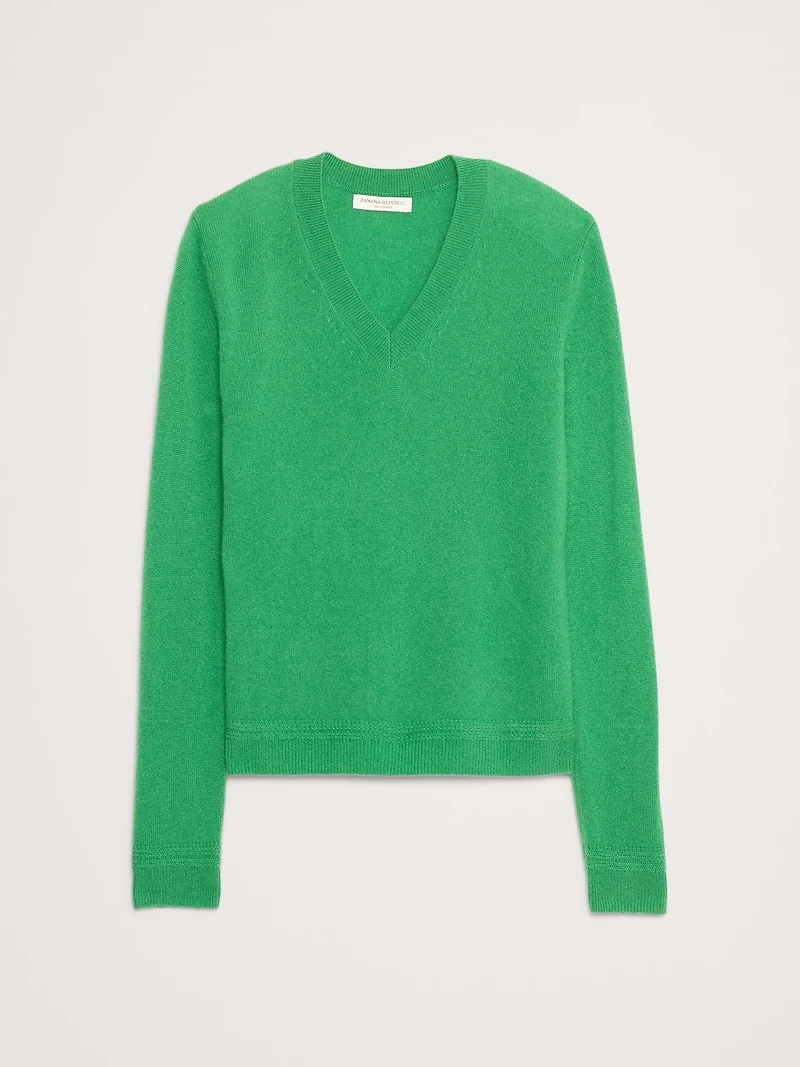 Lightweight Cashmere V-Neck Sweater