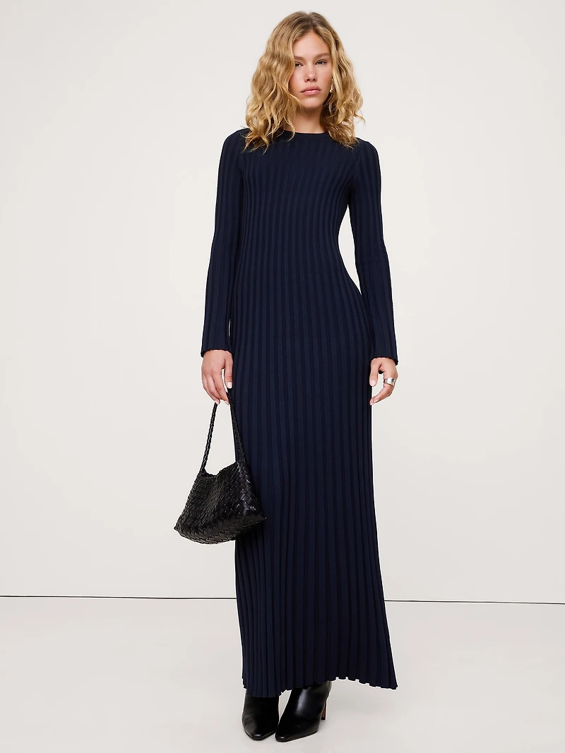 Sculpted Ribbed Maxi Dress