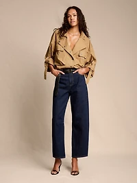 MID-RISE BARREL ANKLE JEAN