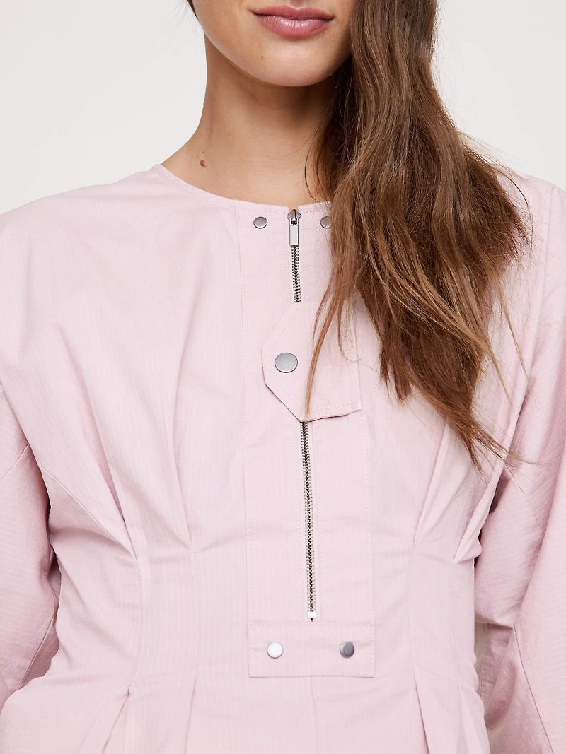 STRETCH-COTTON UTILITY PEPLUM TOP