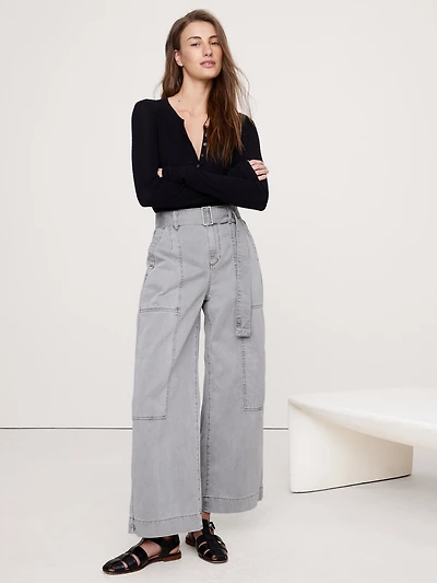 HIGH-RISE WIDE-LEG UTILITY CROP PANT