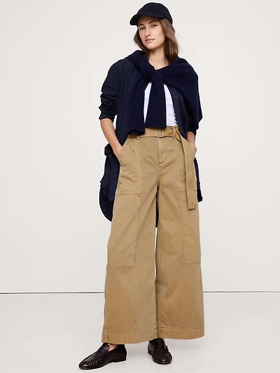 HIGH-RISE WIDE-LEG UTILITY CROP PANT