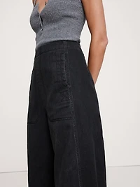 HIGH-RISE UTILITY BARREL-LEG PANT