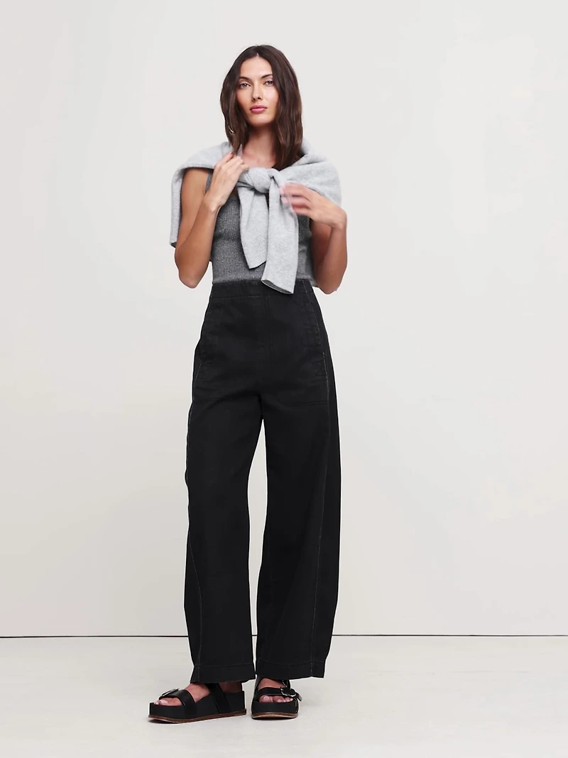 HIGH-RISE UTILITY BARREL-LEG PANT
