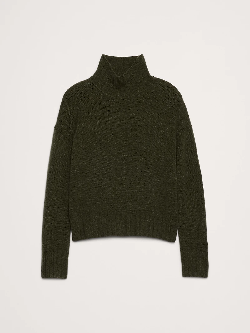 Oversized Cashmere Turtleneck Sweater