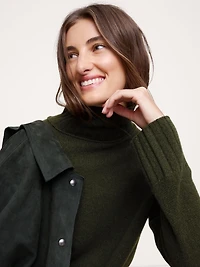 Oversized Cashmere Turtleneck Sweater