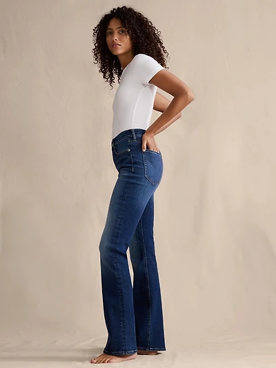 Mid-Rise Flare Jean