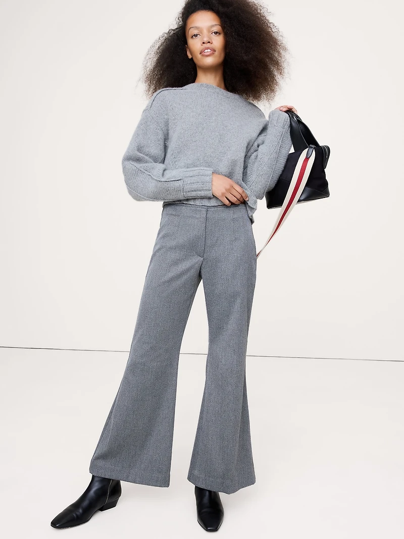 Mid-Rise Flare Pant