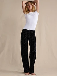 Mid-Rise 90S Loose Flocked Jean