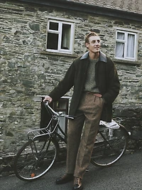 Relaxed Pleated Italian Herringbone Pant