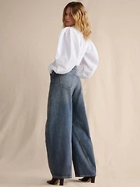 High-Rise Loose Barrel Jean