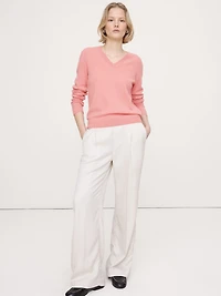 Lightweight Cashmere V-Neck Sweater