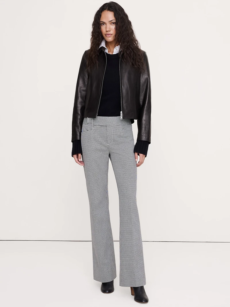 Mid-Rise Slim Bootcut Pant