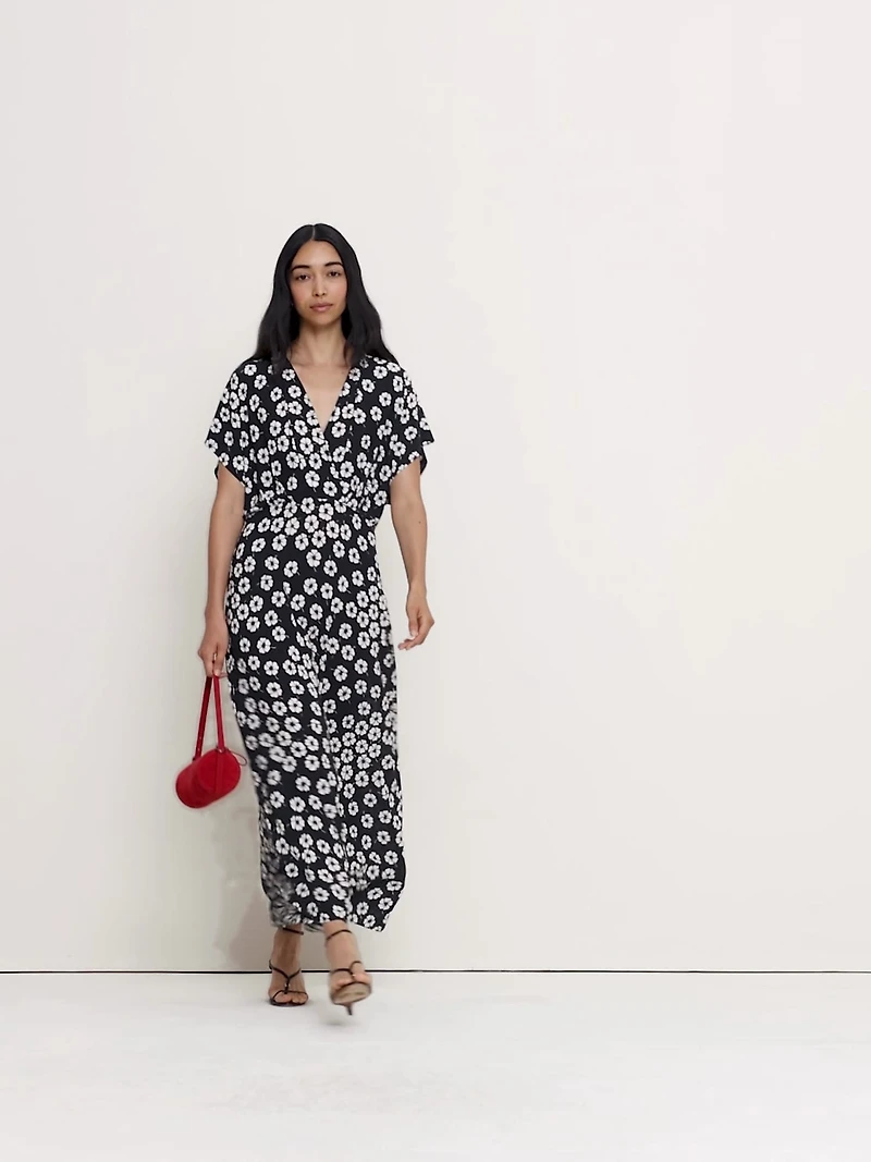 Crepe Wide-Sleeved Maxi Dress