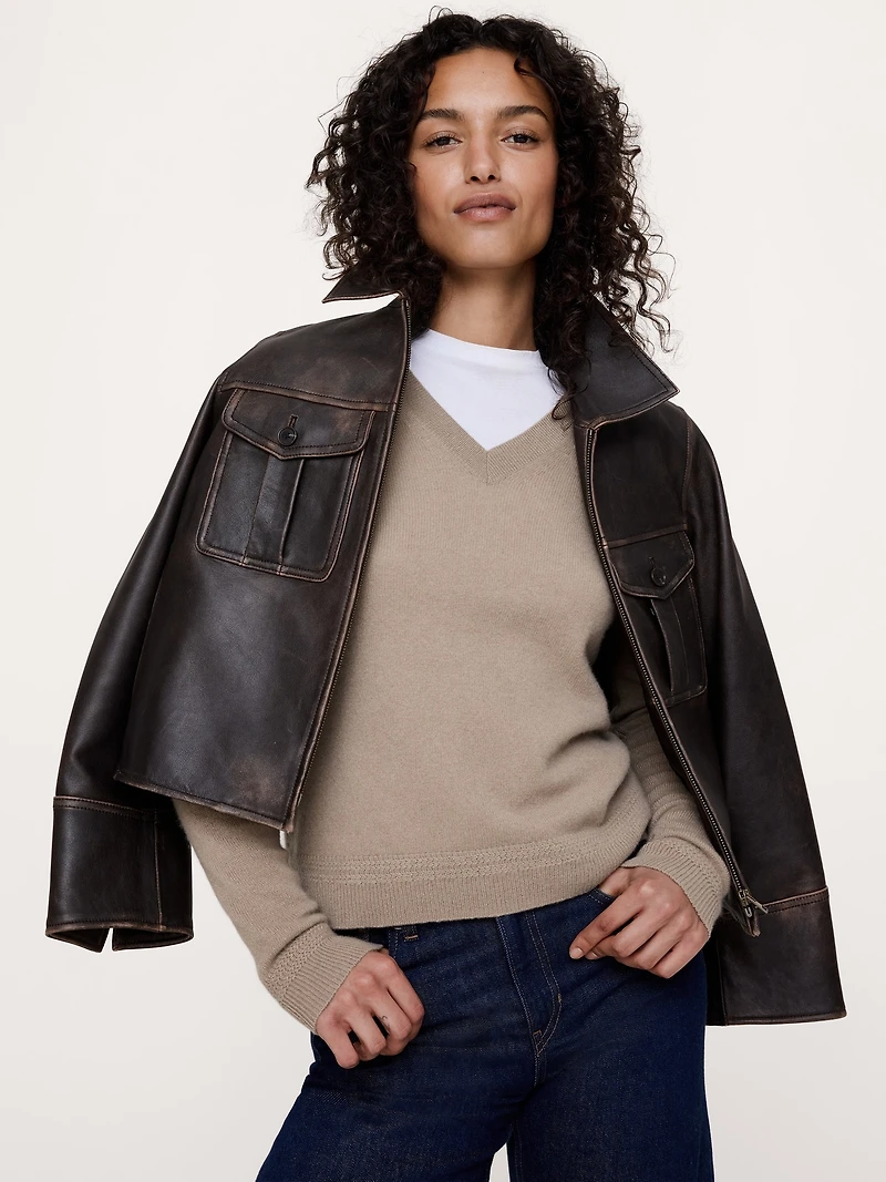 Lightweight Cashmere V-Neck Sweater