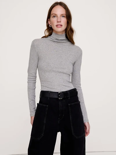 Airy Cotton Long-Sleeve Mock-Neck T-Shirt