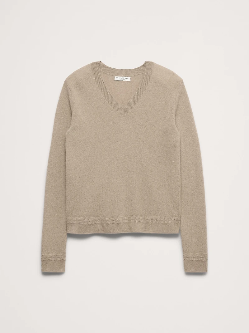 Lightweight Cashmere V-Neck Sweater