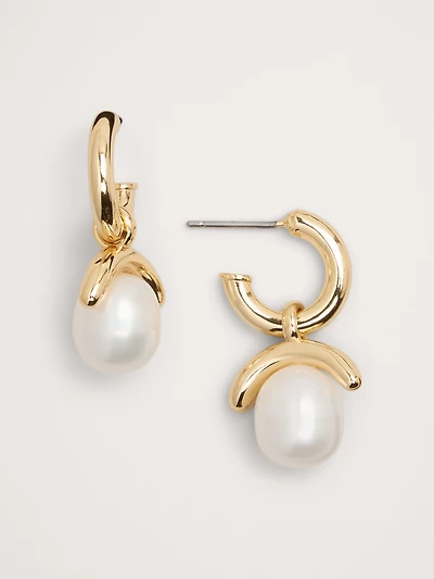 Pearl Drop Earrings
