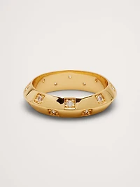 Sharp-Edge Gem Ring