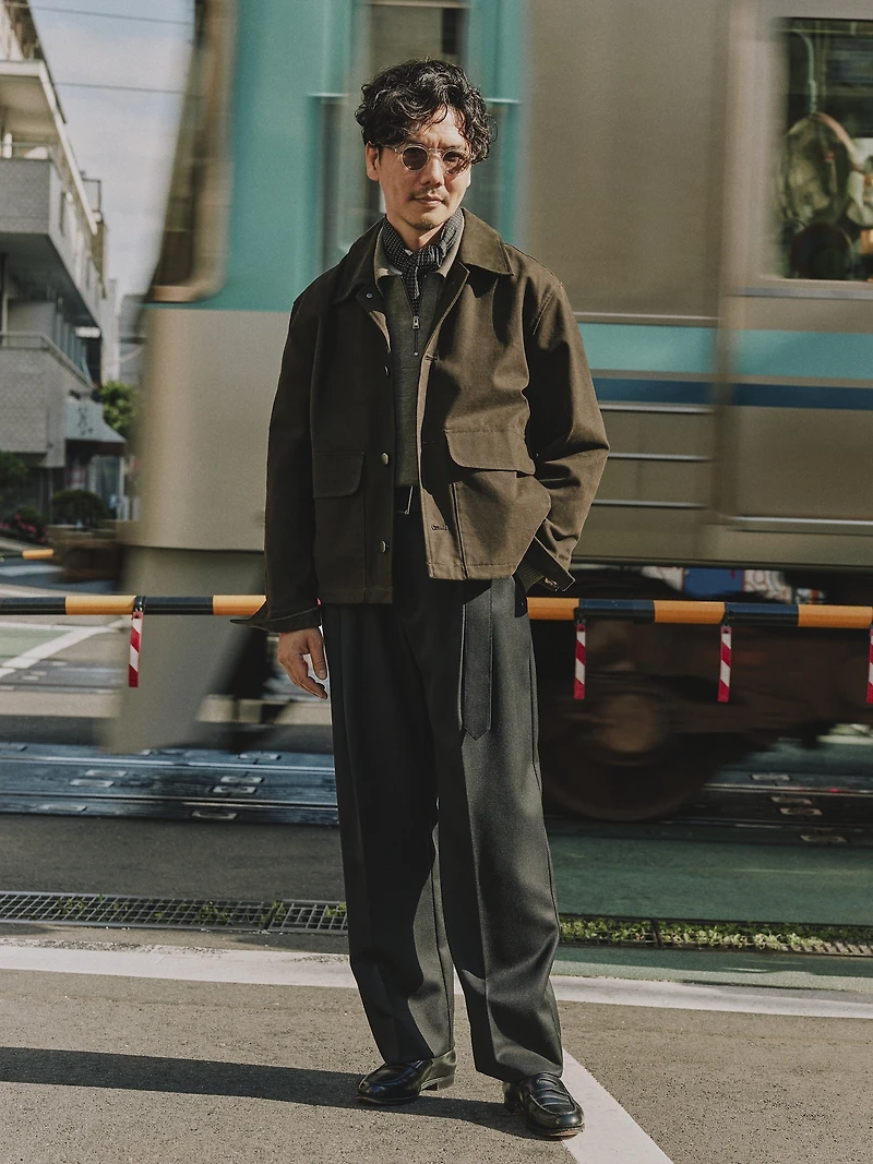 Loose Twill Belted Dress Pant