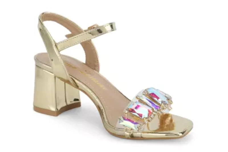 Blanch Modest Heel Pump