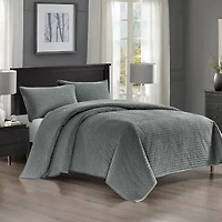 Pointehaven Luxury Diamond Velvet Quilt Set