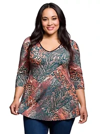 Womens Plus Animal Print V Neck Three Quarter Sleeve Tunic Top