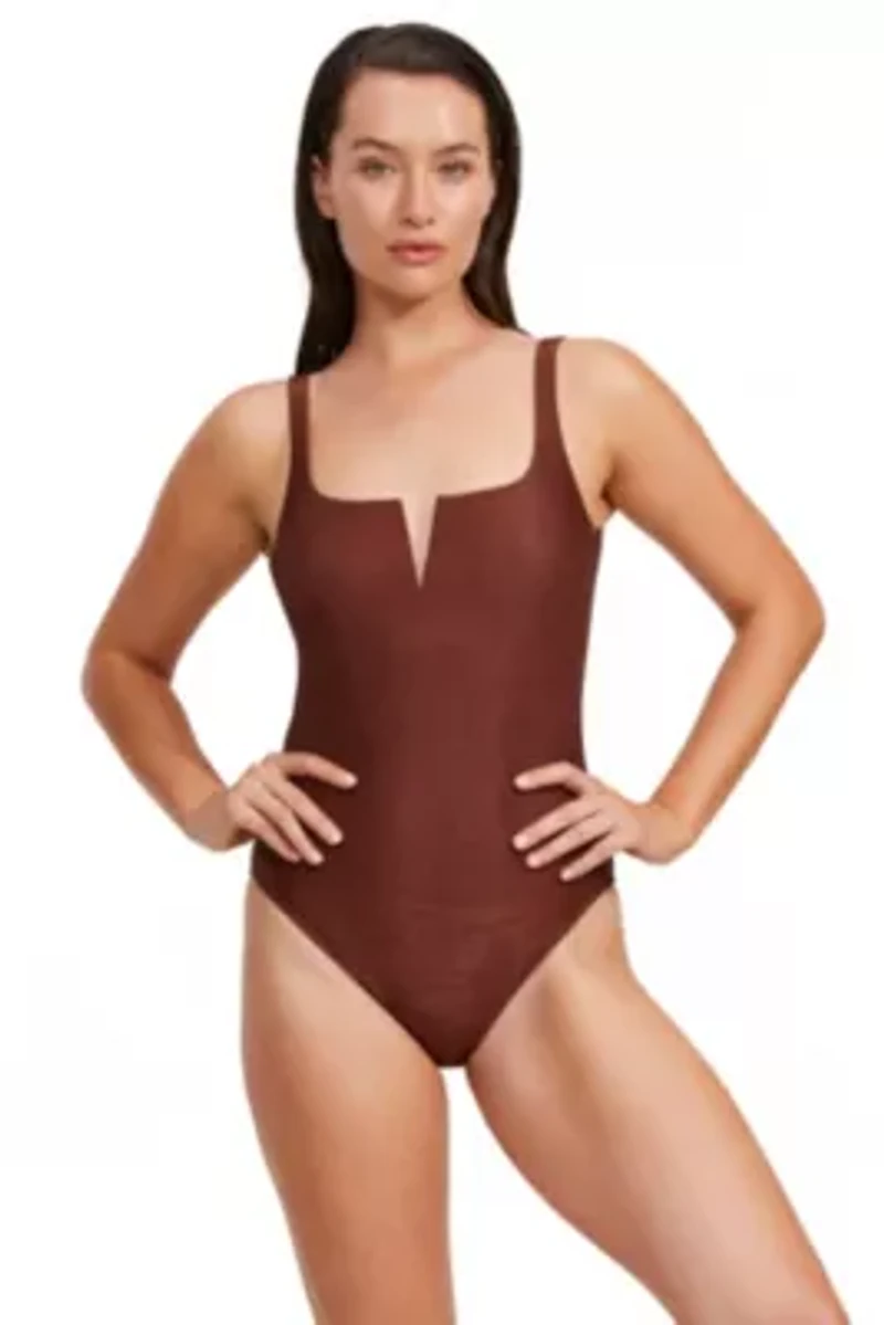High End V Wire One Piece