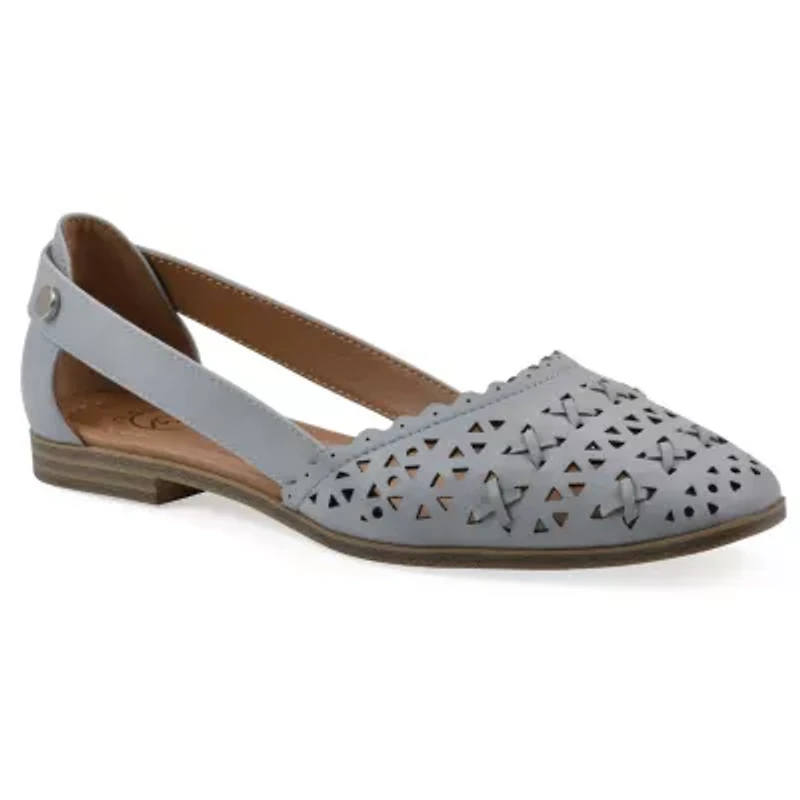 Nobler Pointed-toe Flat