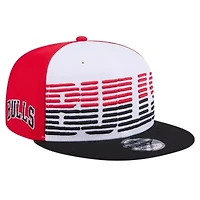 NBA White/Black Chicago Bulls Throwback Gradient Tech Font 9FIFTY Snapback Hat