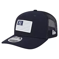 MLB New York Yankees Flag 9SEVENTY Stretch-Snap Hat