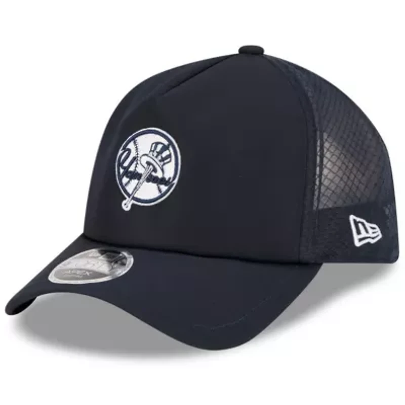 MLB New York Yankees 2026 Batting Practice Alternate Apex 9FORTY Adjustable Hat