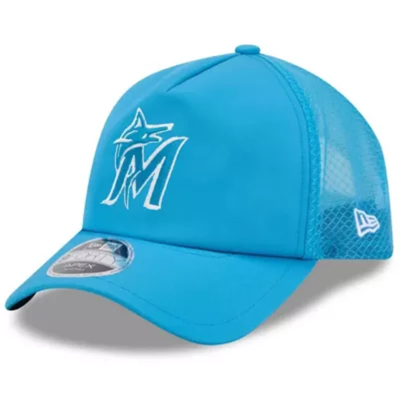 MLB Miami Marlins 2026 Batting Practice Apex 9FORTY Adjustable Trucker Hat