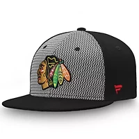 NHL Fanatics Gray/Black Chicago Blackhawks Versalux Fitted Hat