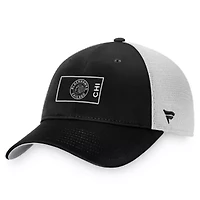 NHL Fanatics Black/White Chicago Blackhawks Authentic Pro Trucker Snapback Hat