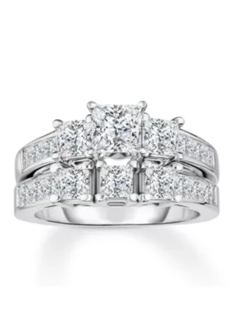 3 1/2 C.T.T.W Diamond 14Kt Gold Bridal Set