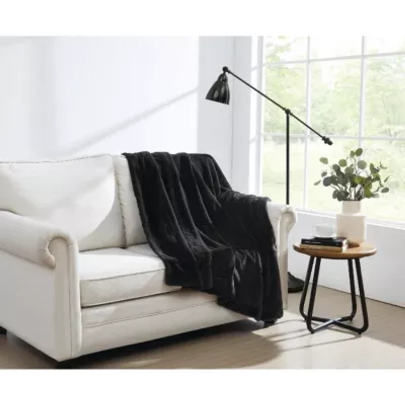 Vince Camuto Soft Faux Rabbit Fur Black 60x70 Throw Gift Box