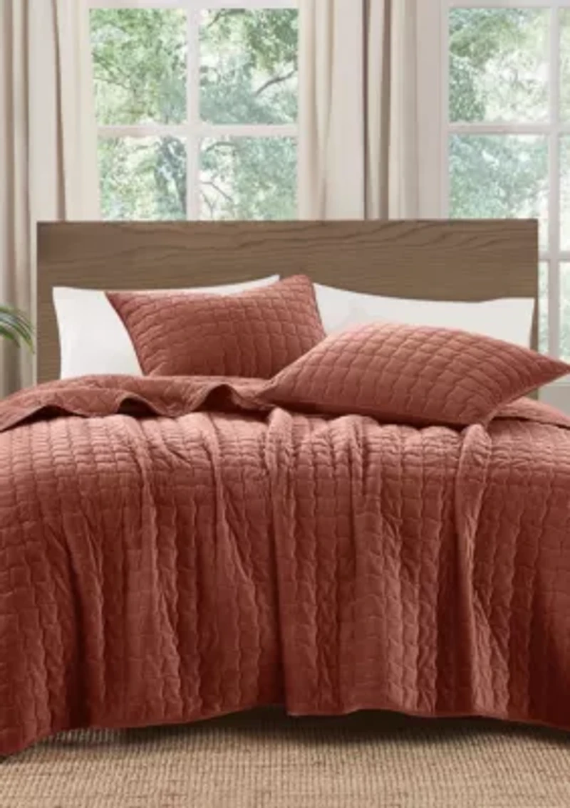 Brooklyn Loom Matte Cotton Velvet Wavy Square Stitch Quilt Set