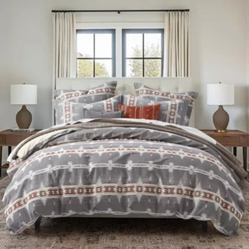 Corrales Comforter Set