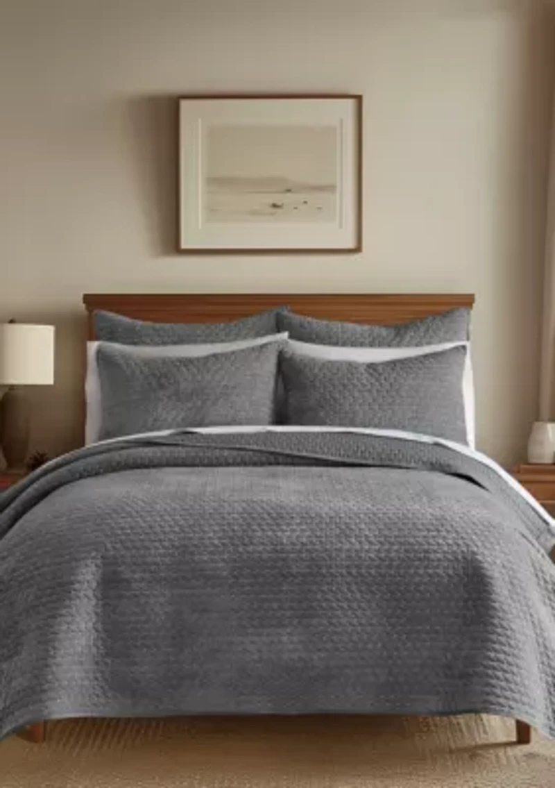 Velvet Stitch Quilt Set