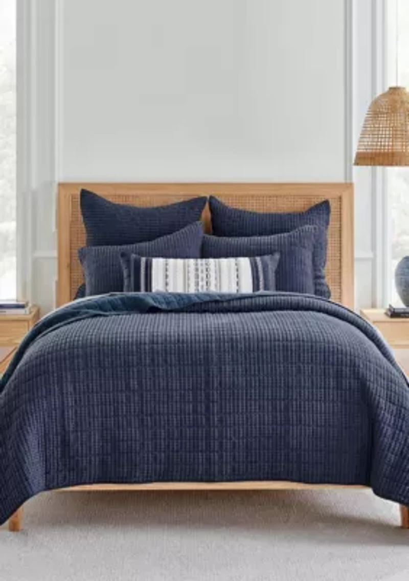 Mills Waffle Quilt Set