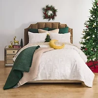 Reindeer Games Coverlet Set