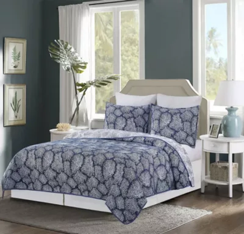 Blue Coral Jaquard Full/Queen 3-Piece Quilt Set